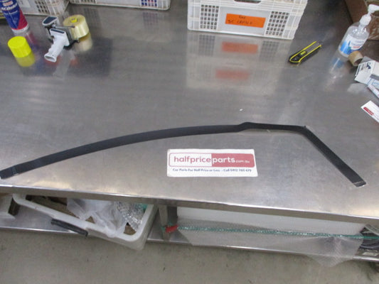 Ford Fiesta ST/WZ Genuine Outside Front Door Body Moulding New Part