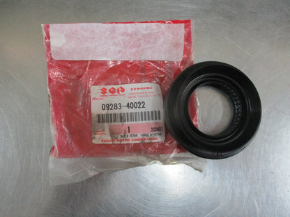 Suzuki Jimny Genuine Drive Shaft Oil Seal New Part