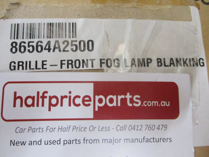 Kia Cerato Genuine Right Hand (Drivers) Fog Light Trim Bezel New Part