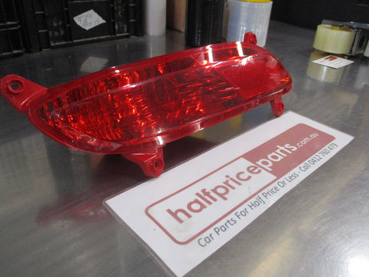 Kia Rio Genuine Right Hand Bumper Bar Rear Reflector New Part