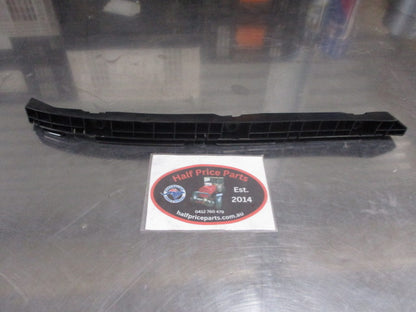 Hyundai Santa Fe Genuine Left Hand Rear Side Bumper Bracket New Part