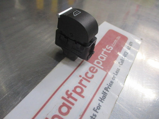 Ford Focus/Transit/Escape Genuine Left Hand Front Electric Power Window Switch New Part