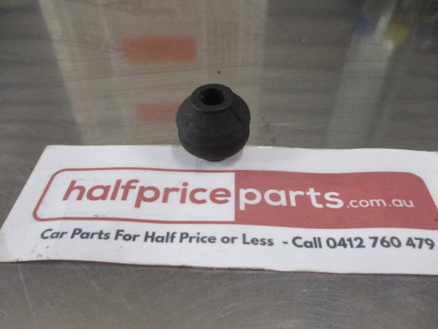 Ford AU Falcon Genuine Stabilizer Insulator Rubber New Part