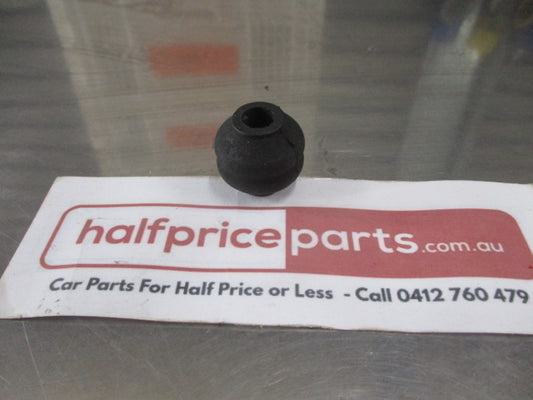 Ford AU Falcon Genuine Stabilizer Insulator Rubber New Part