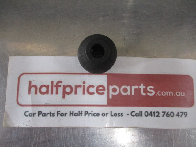 Ford AU Falcon Genuine Stabilizer Insulator Rubber New Part