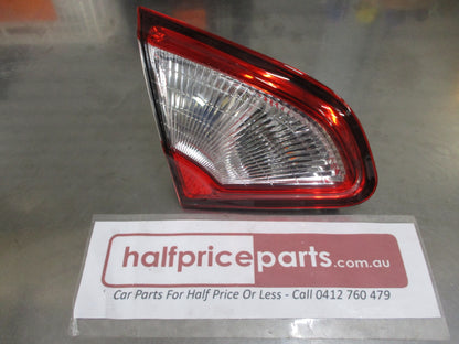 Nissan Qashqai J10 Genuine Passenger Rear Tail Gate Light New Part