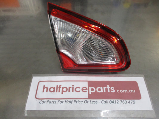Nissan Qashqai J10 Genuine Passenger Rear Tail Gate Light New Part