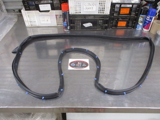 Hyundai i30 Genuine Right Hand Front Door Side Weather Strip New Part