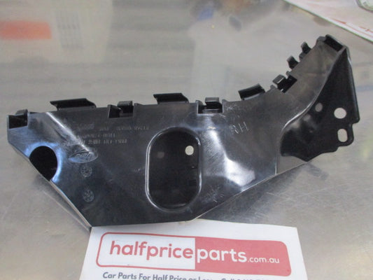 Ford PX Ranger XLT/PX2/Wildtrack Genuine Right Hand Front Bumper Bracket New Part