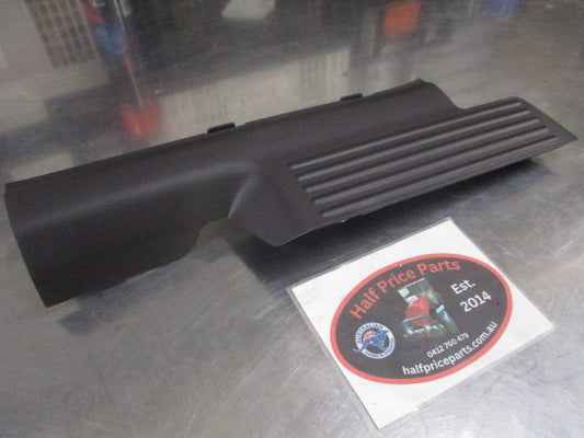 Hyundai Santa Fe Genuine Right Hand Rear Step Plate Trim New Part