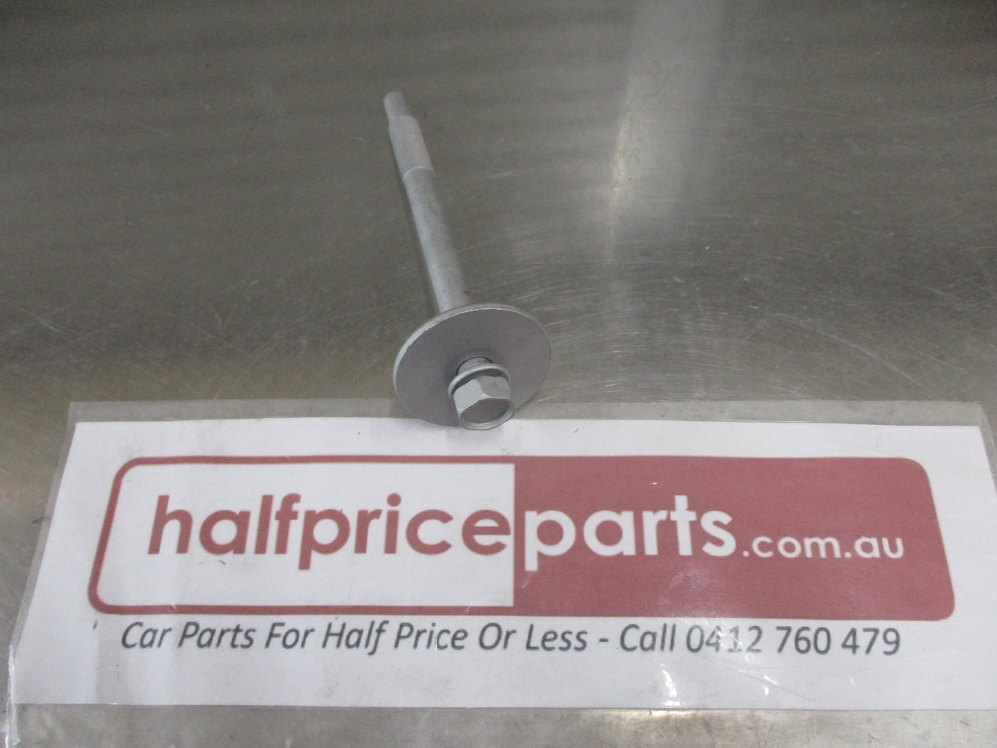 Nissan Patrol GU Genuine Body Mounting Bolt Row 2-4 New Part