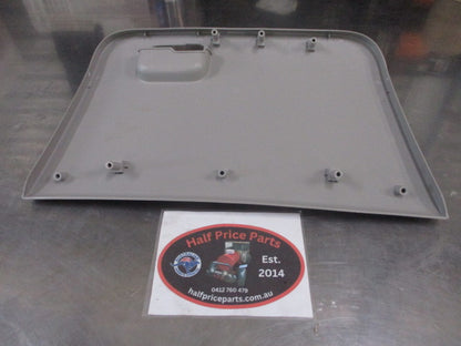 Hyundai Trajet Genuine Front Glove Box Lid Cover Trim New Part