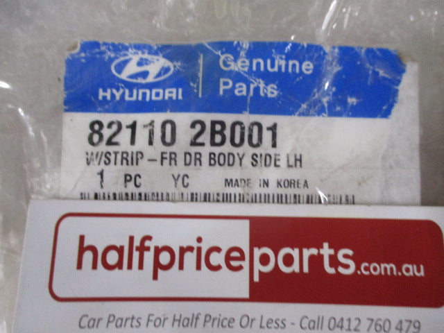 Hyundai Santa Fe Genuine Left Hand Front Weather Strip Body New Part