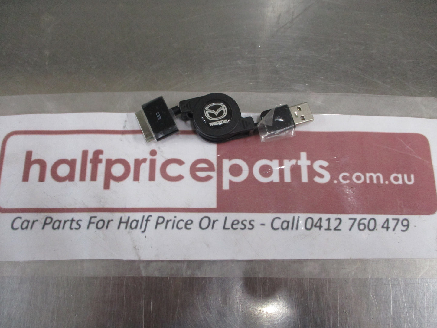 Mazda Genuine Audio Retractable IPhone 4 USB Cable New Part