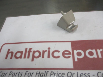 Holden VT-VZ SS Commodore/HSV  Genuine Sun Visor Retaining Clip New Part