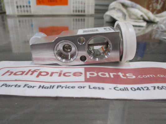 Ford Ranger PX (XL-Plus) Genuine Heater Air Con Valve with EATC New Part