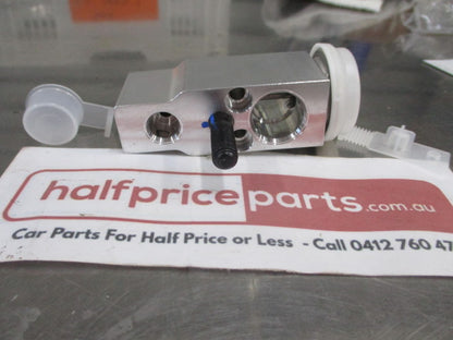 Ford Ranger PX (XL-Plus) Genuine Heater Air Con Valve with EATC New Part