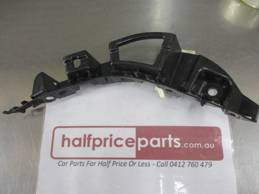 Mercedes Benz Sprinter W907-W910 Genuine Left Hand Front Bumper Bracket New Part