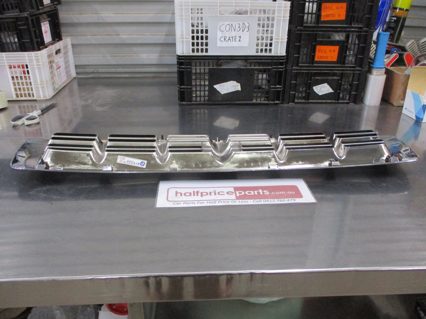 Kia K2500/K2700/K2700II/K3000/K3000II Genuine Front Grille Assembly (Black And Chrome New Part
