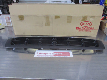 Kia K2500/K2700/K2700II/K3000/K3000II Genuine Front Grille Assembly (Black And Chrome New Part