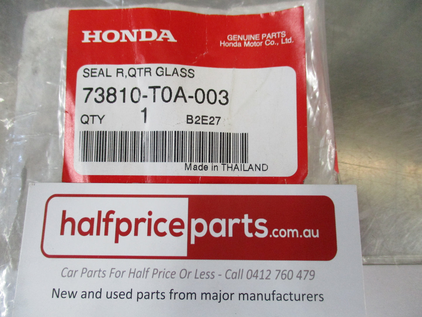 Honda CR-V Genuine Right Hand (Driver's) Rear Quarter Glass Seal New Part
