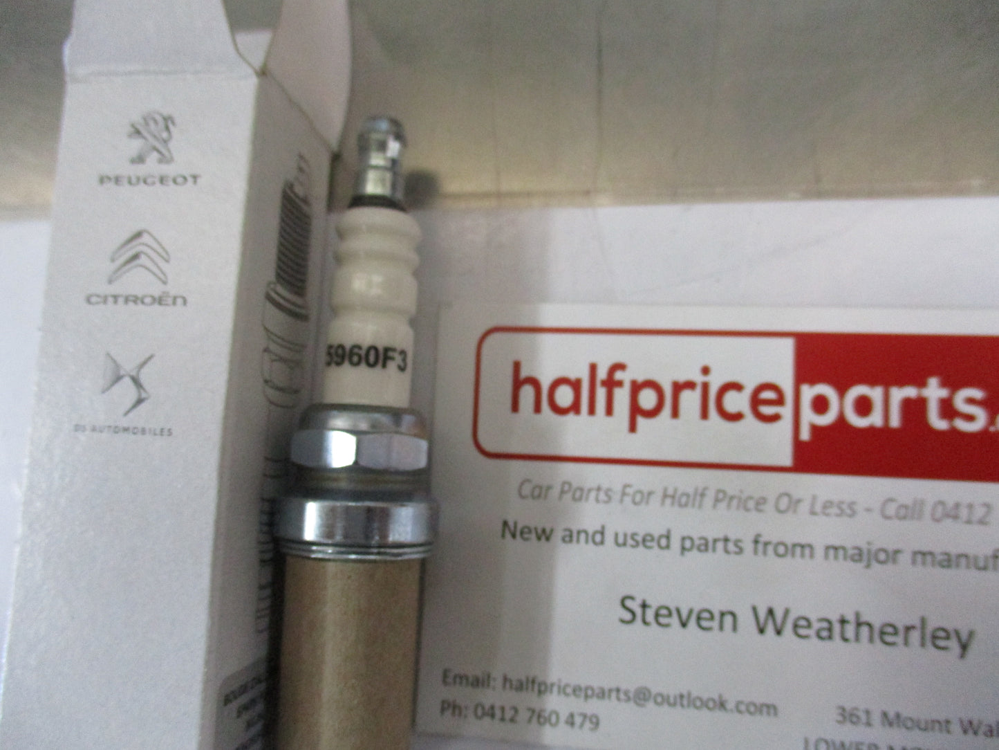 Citroen/Peugeot Various Models Genuine Spark Plug New Part
