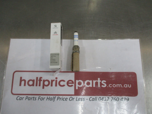 Citroen/Peugeot Various Models Genuine Spark Plug New Part