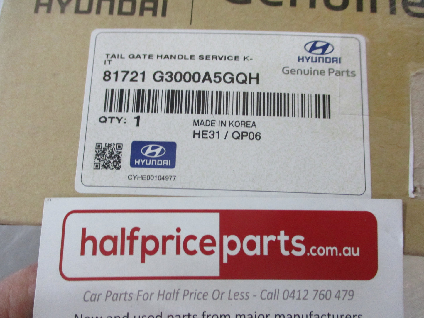 Hyundai Elantra Genuine Tailgate Handle Dark Green New Part