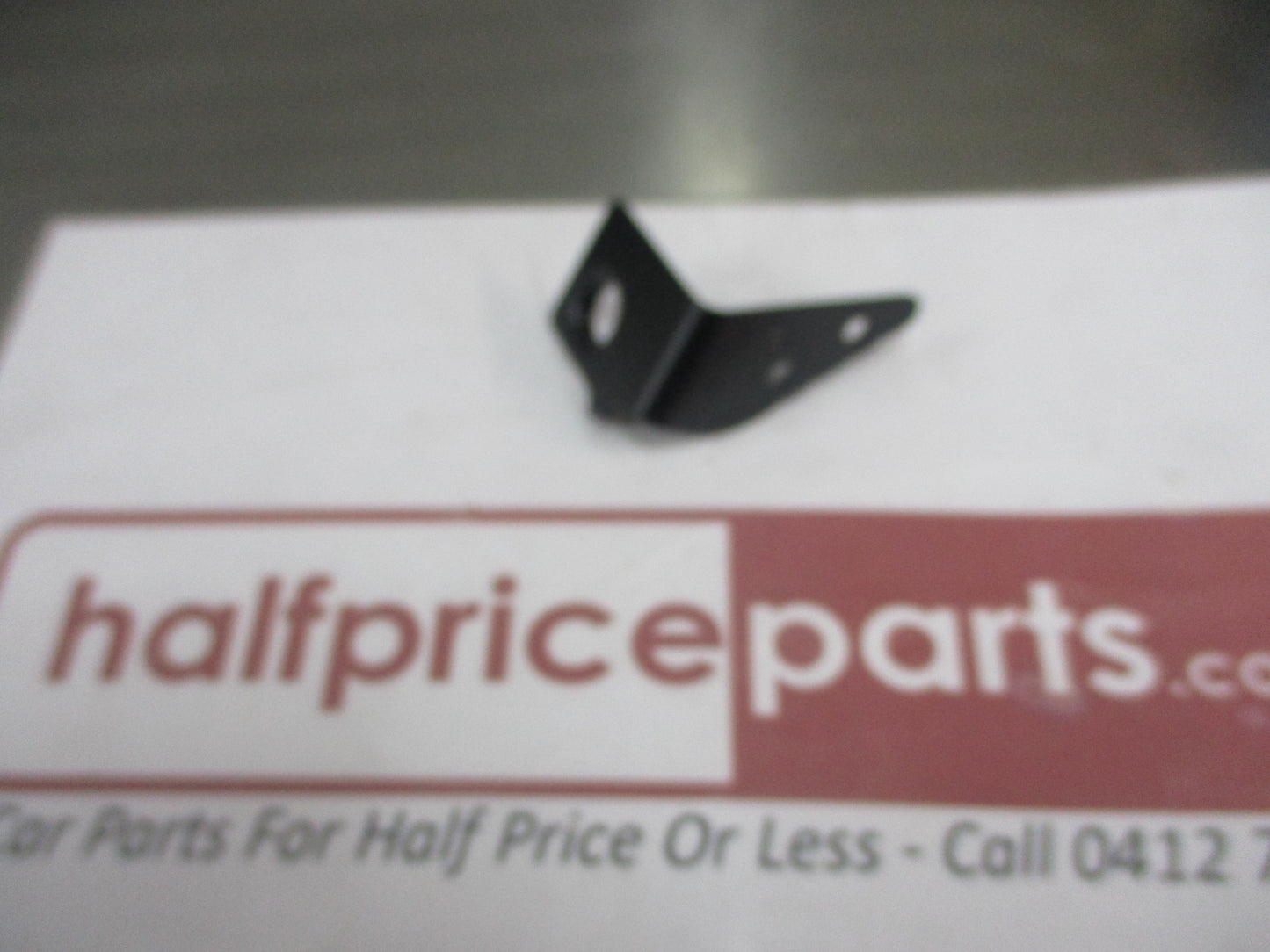 Mercedes Benz C-Class W204 Genuine Left Hand Front Bumper Reinforcement Bracket New Part