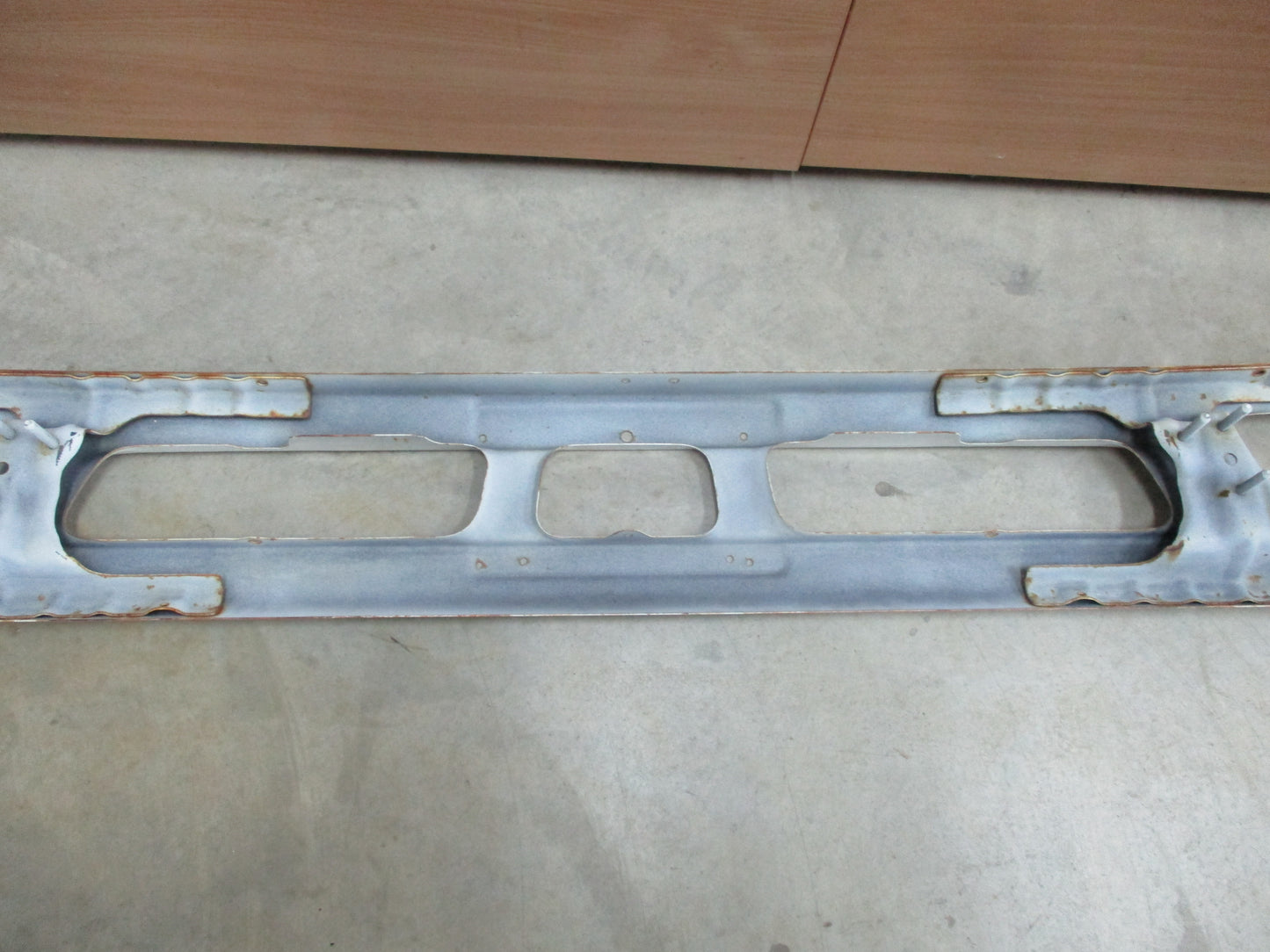 Hino Ranger Pro 500 FC, FD, FG, FM Genuine Metal Front Bumper Used Part