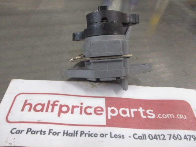 Ford Transit Genuine Front Bonnet Latch Bracket Assembly New Part