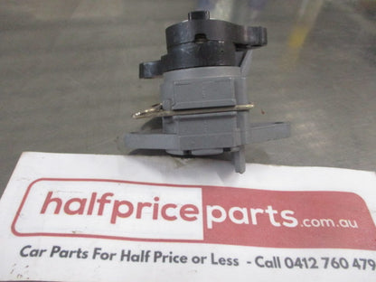 Ford Transit Genuine Front Bonnet Latch Bracket Assembly New Part