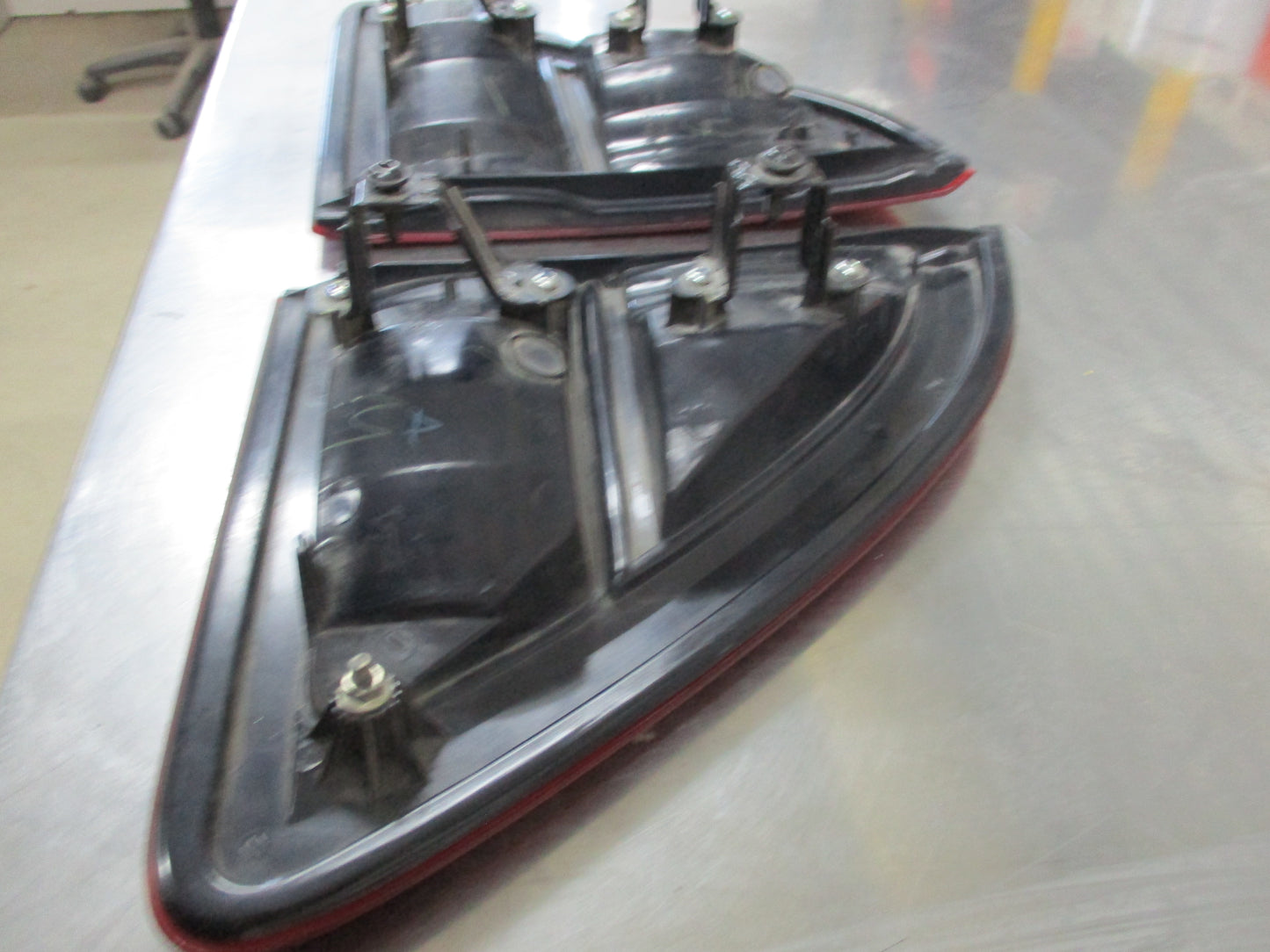 Mazda BT-50 Genuine Tailgate Inner Taillights Set Used Part