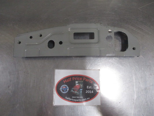 Hyundai Accent Genuine Right Hand Carrier Mounting Bracket Assembly New Part