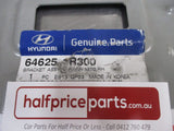 Hyundai Accent Genuine Right Hand Carrier Mounting Bracket Assembly New Part