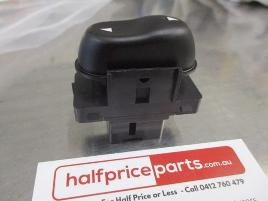 SSS Auto Single 1 Button 7 Pins Suits Ford AU Falcon Left Front Or Both Rear Doors New Part