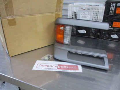 Mazda E-Series Van Genuine Right Hand Headlight Case With Indicator New Part
