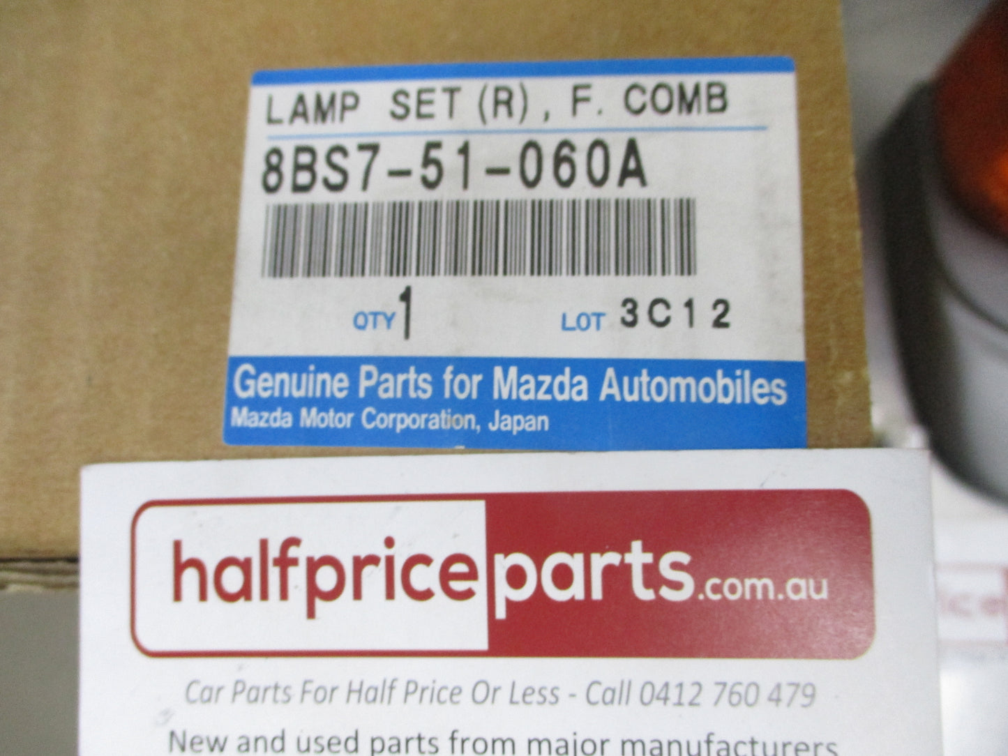 Mazda E-Series Van Genuine Right Hand Headlight Case With Indicator New Part