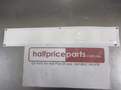 Land Rover Discovery LR3-LR4 Genuine Bonnet Emblem (ROVER) New Part
