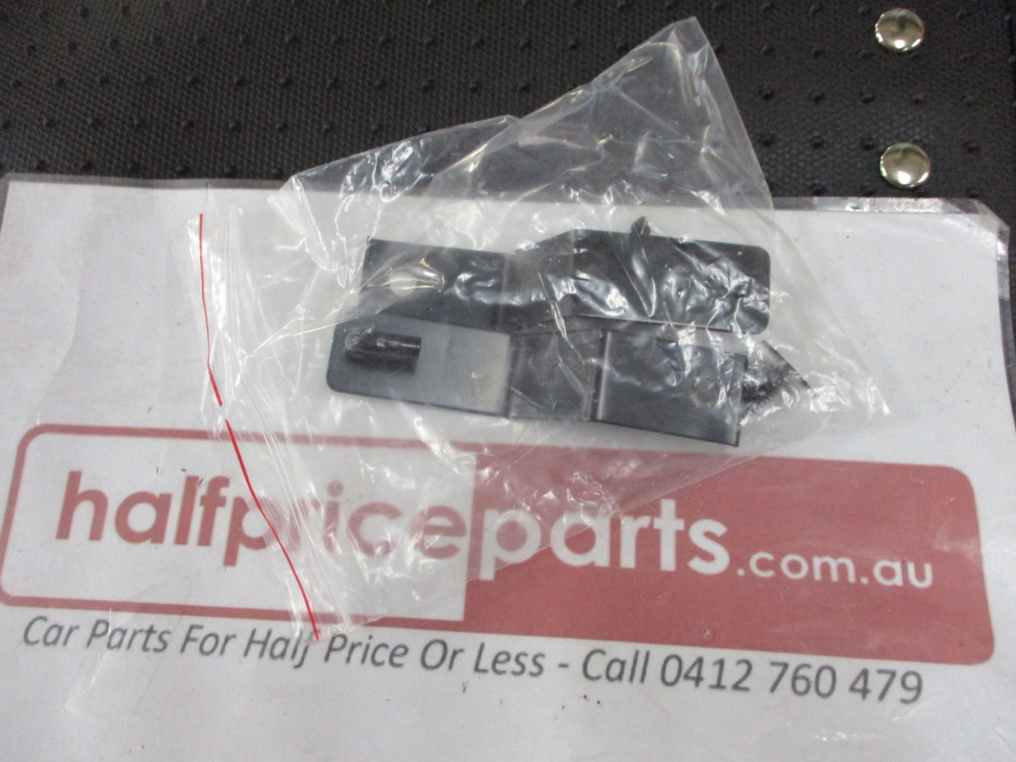 Mazda BT-50 UP-UR Dual Cab Genuine Factory Carpet Mat Set New Part