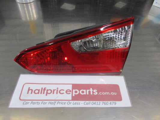 Kia Cerato Hatch Back Genuine Rear Right Hand Inside Tail Light New Part