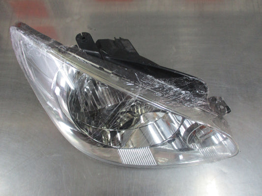 Hyundai Getz Genuine Right Hand Headlight Reconditioned VGC Used Part