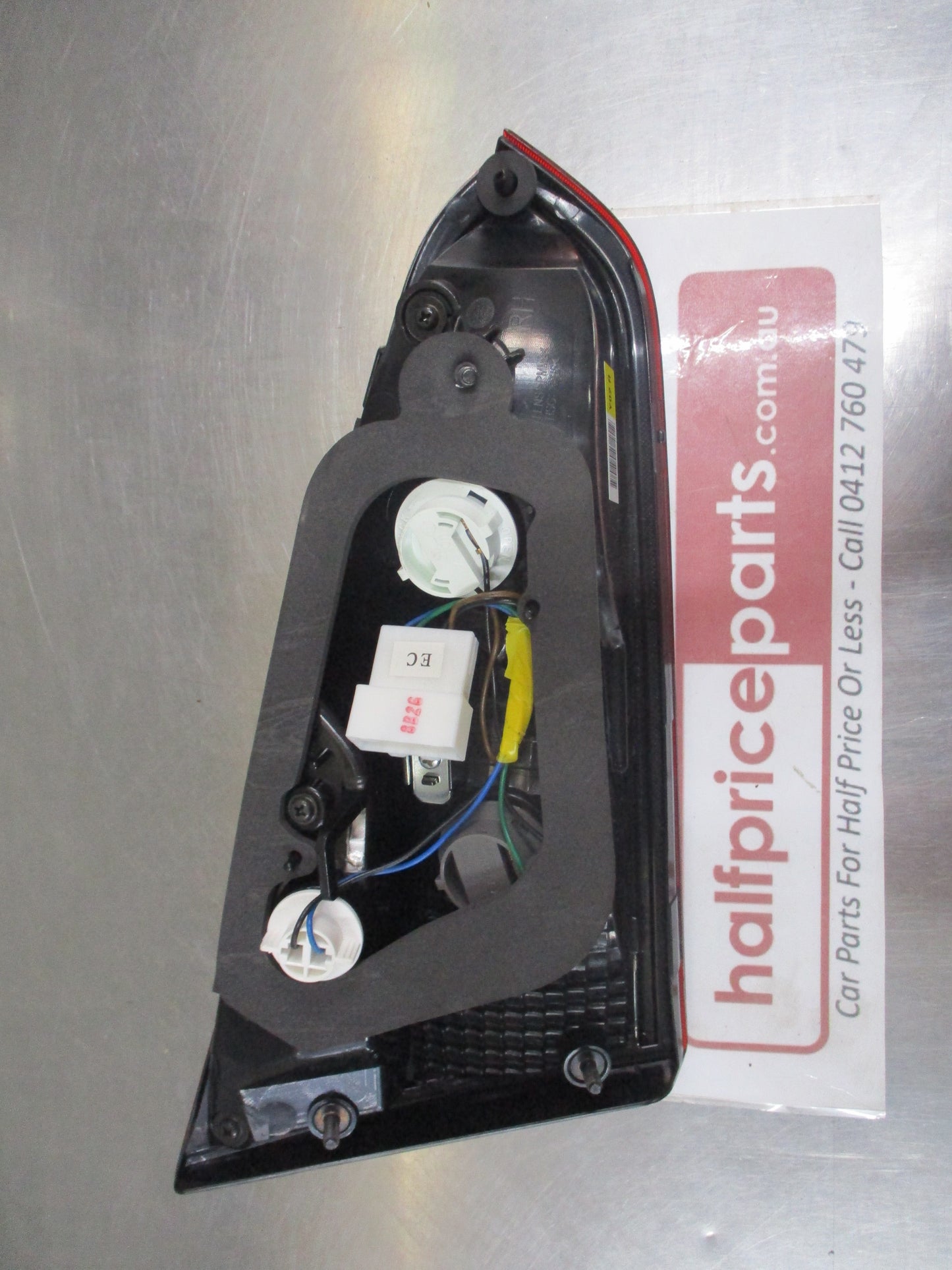 Kia Cerato Hatch Back Genuine Rear Right Hand Inside Tail Light New Part