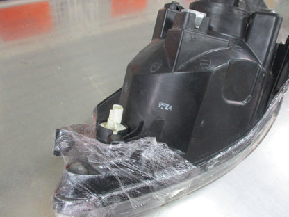 Hyundai Getz Genuine Right Hand Headlight Reconditioned VGC Used Part
