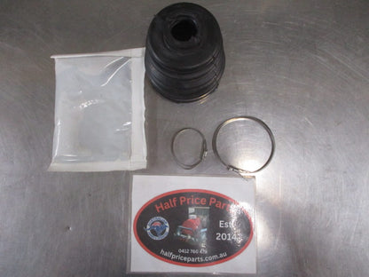 Mitsubishi MG Triton Genuine CV Boot Kit New Part