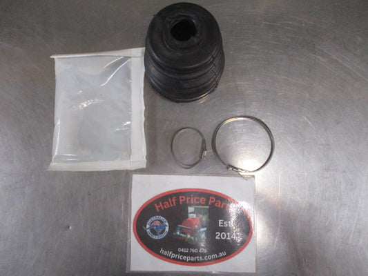 Mitsubishi MG Triton Genuine CV Boot Kit New Part