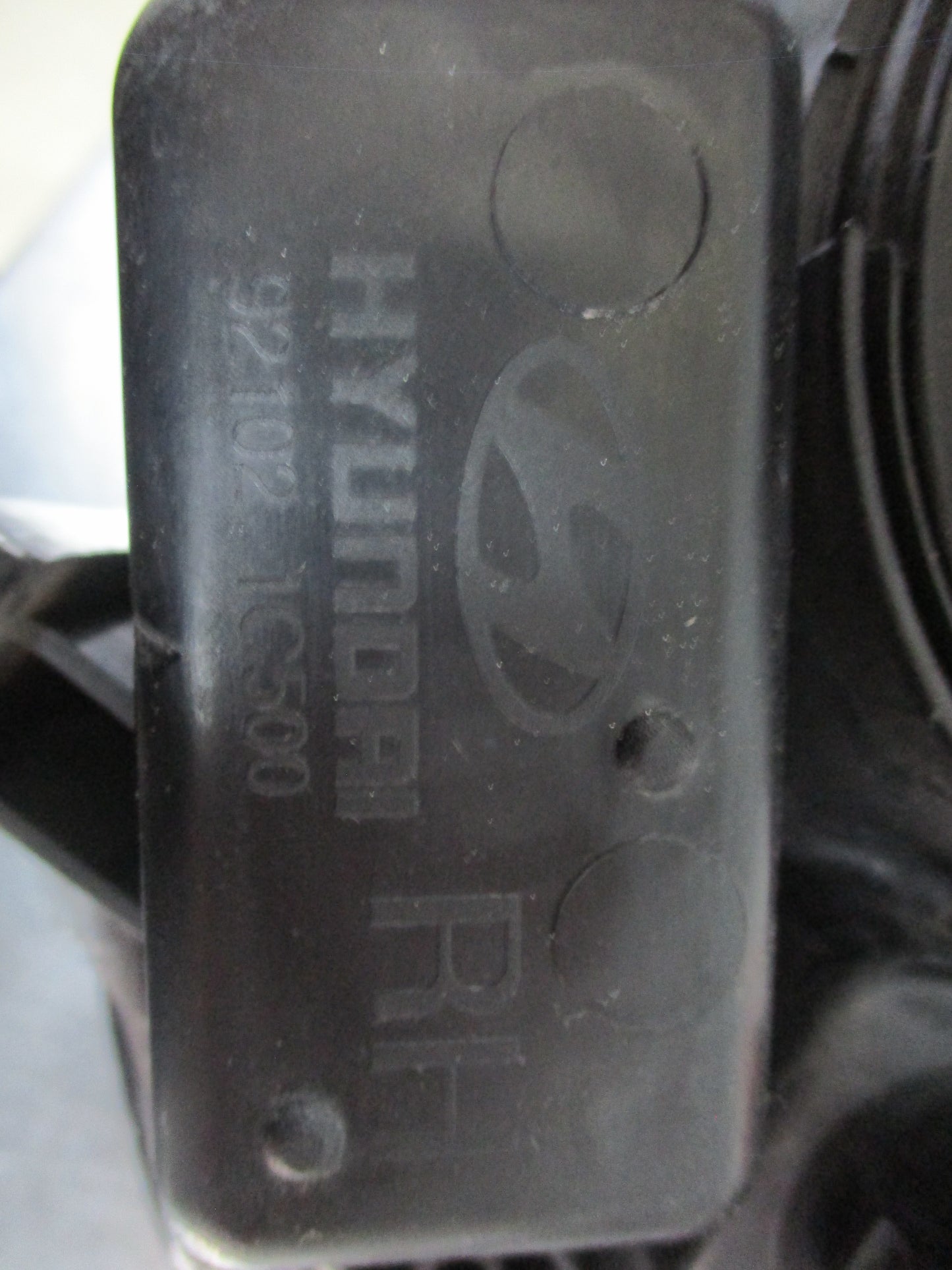 Hyundai Getz Genuine Right Hand Headlight Reconditioned VGC Used Part