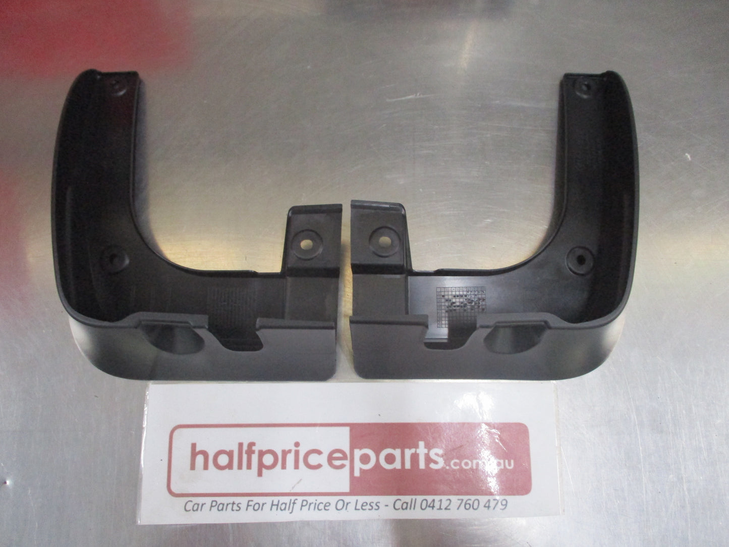 Kia Cerato/Forte/Forte Koup Genuine Front Mud Flap Set With Screws New Part