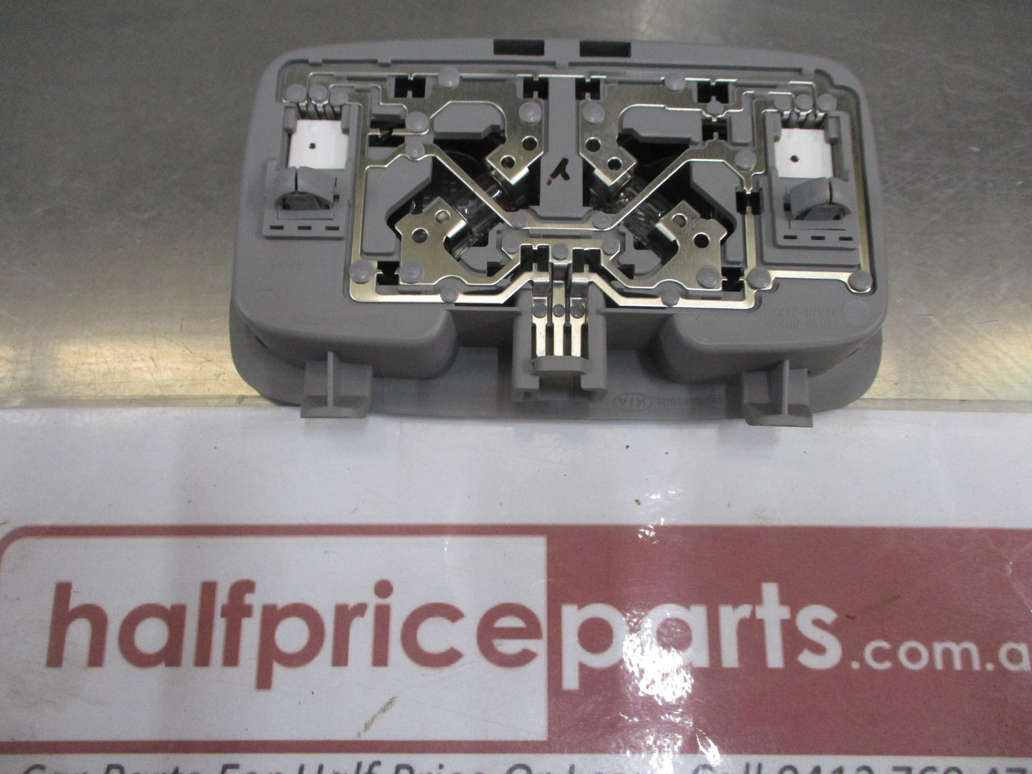 Kia Optima Genuine Rear Roof Light Assembly With Sun Roof New Part