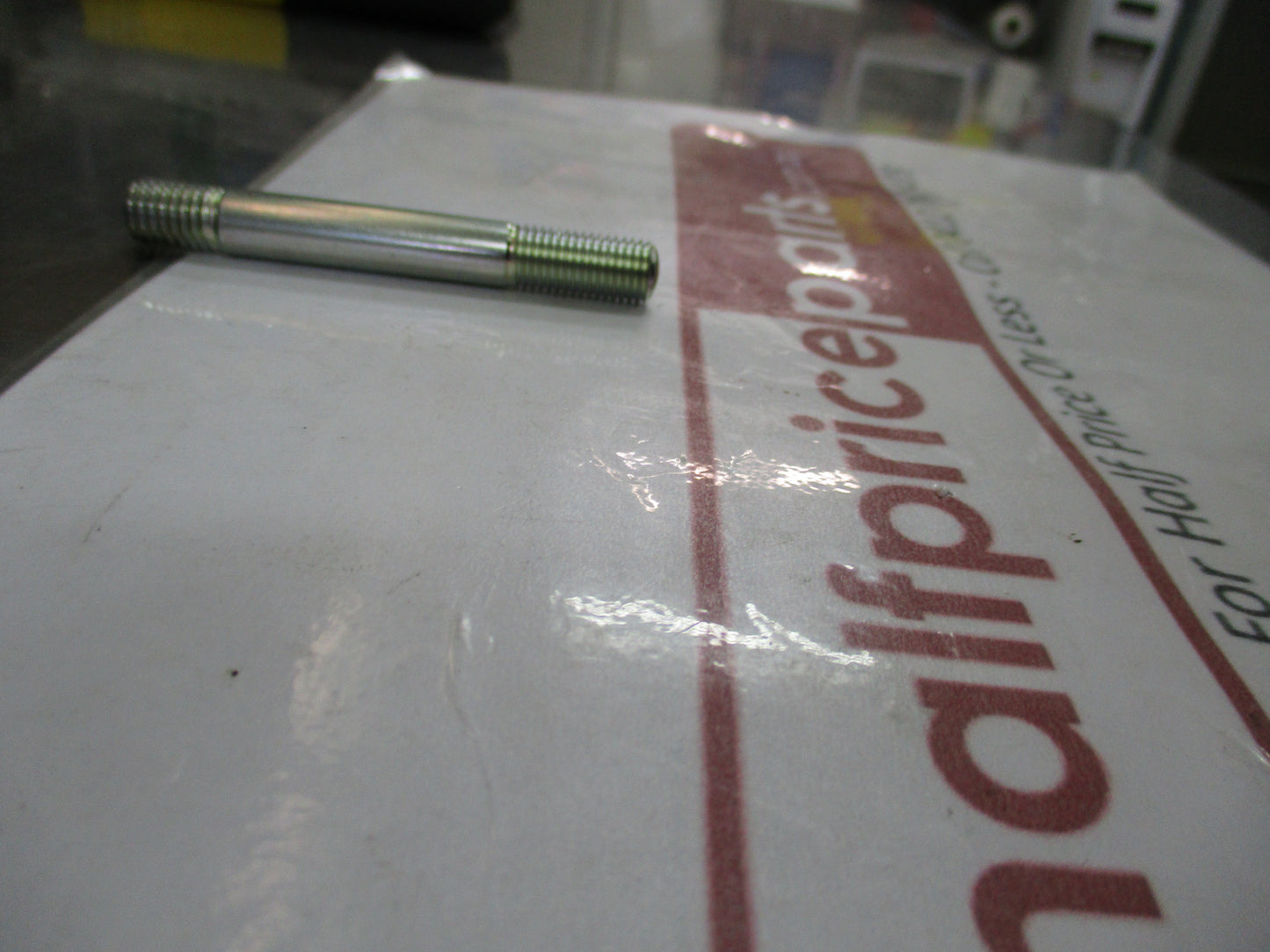 Nissan Atlas/Condor/Various Models Genuine Manifold Stud New Part